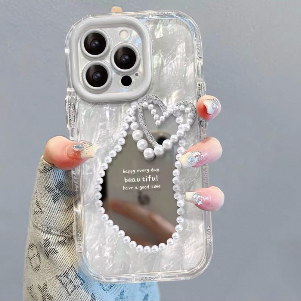 Pearl Heart Clear Phone Case for IPhone 13 Pro